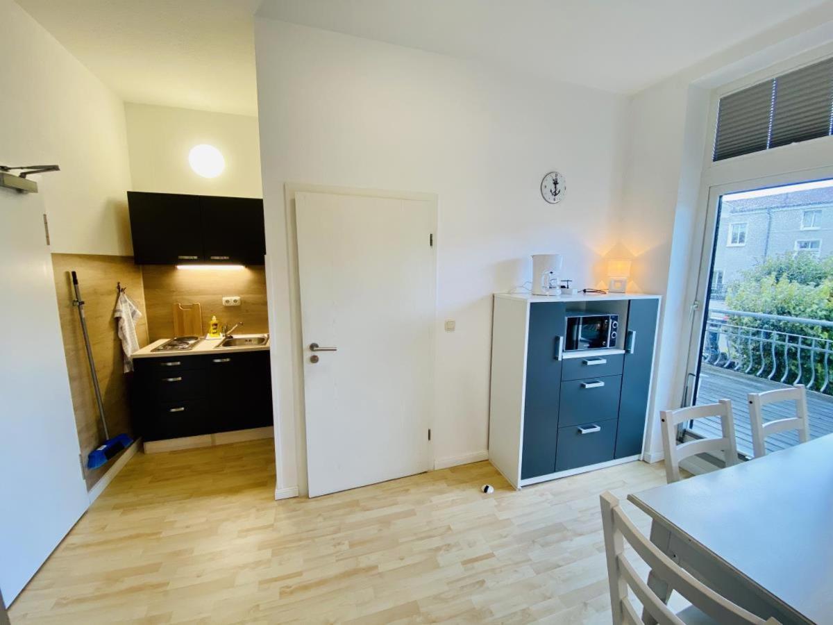 Segel, Urlaub In Warnemuende Apartment *